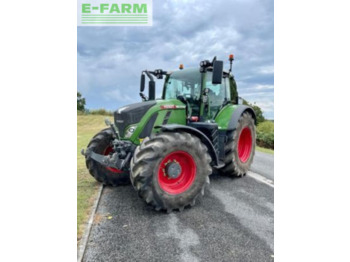 Farm tractor FENDT 724 Vario