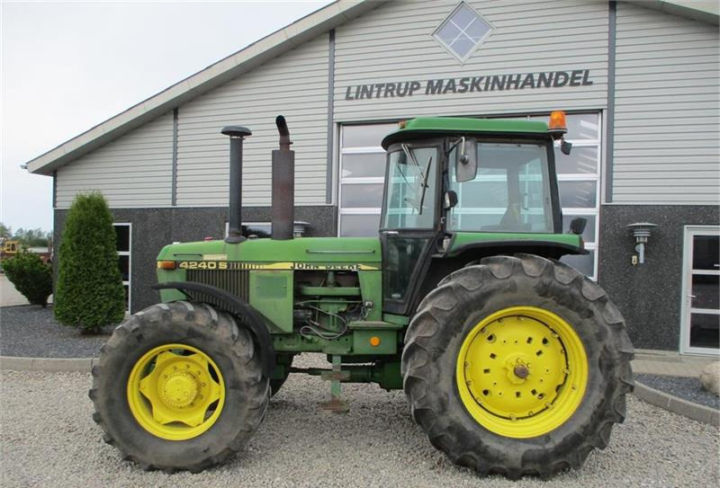 Farm tractor John Deere 4240S En rigtig Amerikaner med den store 7.6L moto: picture 13