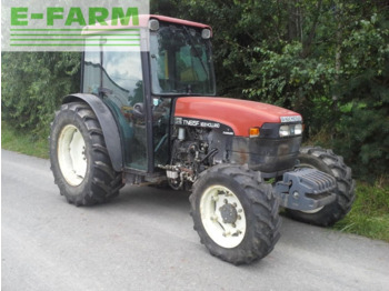 Farm tractor NEW HOLLAND