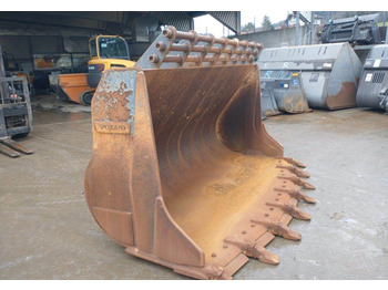 Loader bucket VOLVO