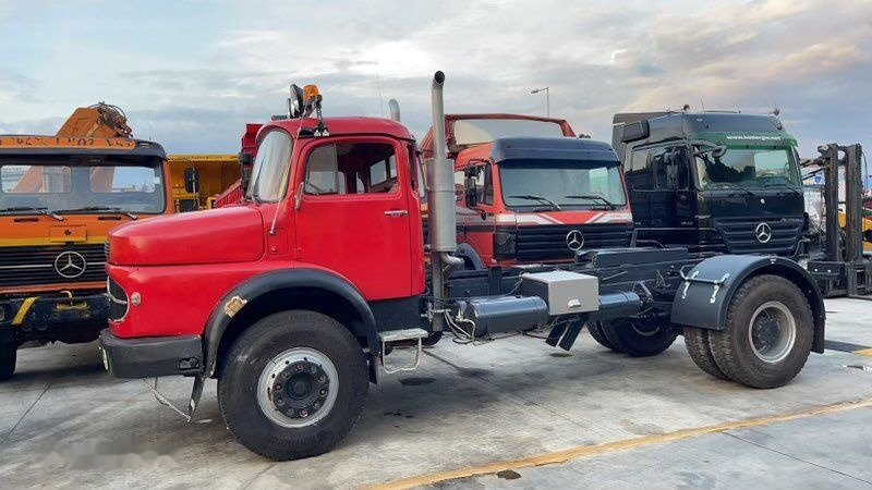 Tractor unit Mercedes-Benz 1624: picture 7