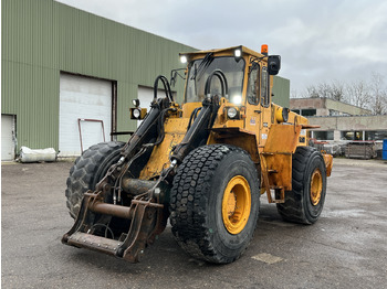 Wheel loader VOLVO