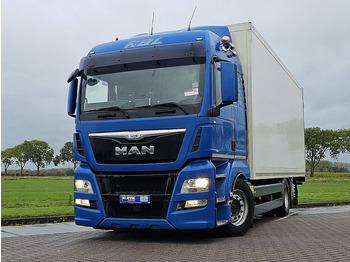 Box truck MAN TGX 26.440