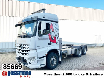 Tractor unit MERCEDES-BENZ Arocs 3351