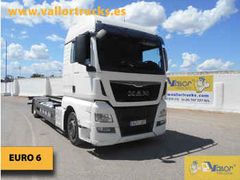 Container transporter/ Swap body truck MAN TGX 18.440: picture 2