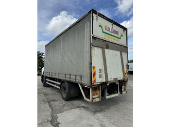 Curtainsider truck Scania 94 D220: picture 5