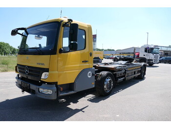 Container transporter/ Swap body truck MERCEDES-BENZ