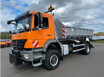 Hook lift truck MERCEDES-BENZ Axor 1829