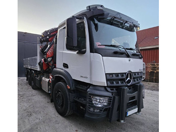 Crane truck MERCEDES-BENZ