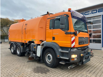 Road sweeper MAN TGA 26.430