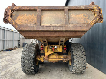 Articulated dumper Cat 730: picture 5