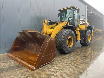 Wheel loader CATERPILLAR 966M