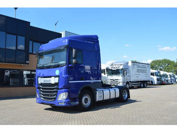 Tractor unit DAF XF 106 440