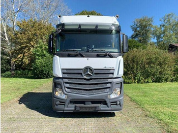 Cab chassis truck MERCEDES-BENZ Actros