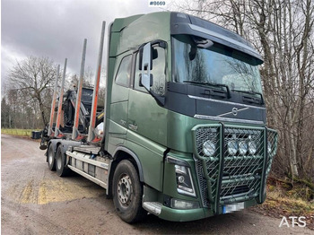 Timber truck VOLVO FH16