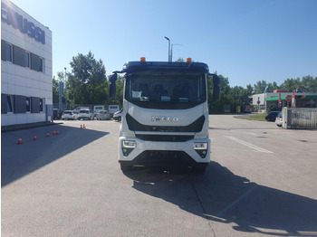 Cab chassis truck IVECO EuroCargo