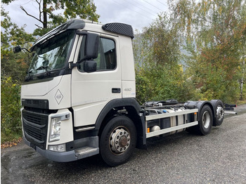 Cab chassis truck VOLVO FM 460