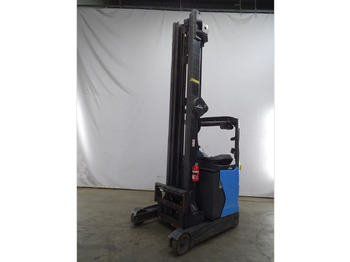 Reach truck LINDE R16