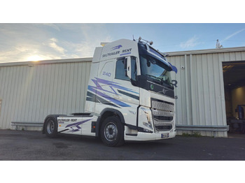 Tractor unit VOLVO FH 500