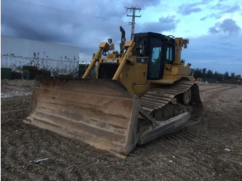 Bulldozer CATERPILLAR D6T