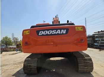 Crawler excavator DOOSAN DX225