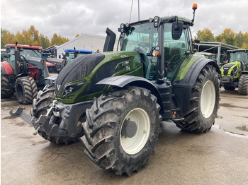 Farm tractor VALTRA T234