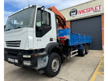 Dropside/ Flatbed truck IVECO Trakker