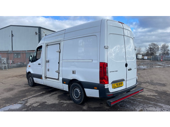 Refrigerated delivery van MERCEDES-BENZ SPRINTER 315 CDI: picture 3