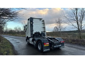 Tractor unit VOLVO FH 500 EURO 6: picture 3