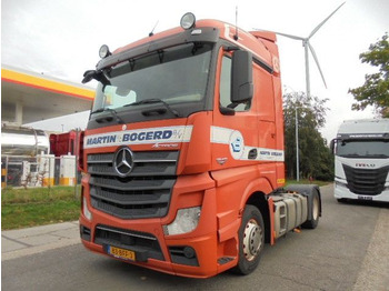 Tractor unit MERCEDES-BENZ Actros 1840