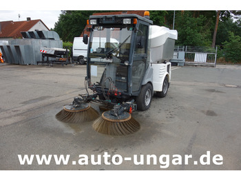 Road sweeper HAKO