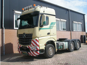 Tractor unit MERCEDES-BENZ Arocs 3351