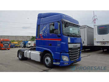 Tractor unit DAF XF 460