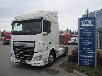 Tractor unit DAF XF 460