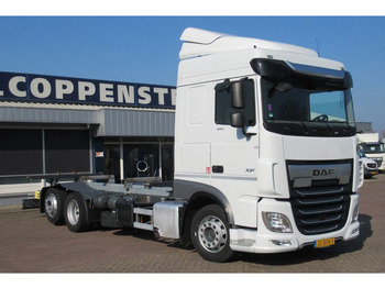 Container transporter/ Swap body truck DAF XF 450 BDF 6x2 Wisselsysteem: picture 3