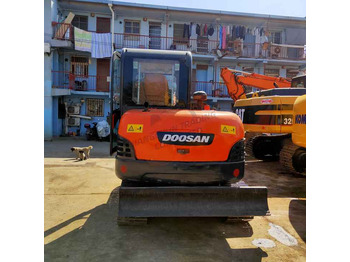 Awesome Performance Korea Imported Small Scale Used Doosan Dx60 Excavator in Shanghai leasing Awesome Performance Korea Imported Small Scale Used Doosan Dx60 Excavator in Shanghai: picture 3