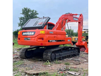 Crawler excavator DOOSAN DX225