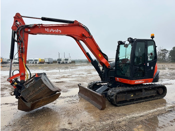 Mini excavator KUBOTA KX080