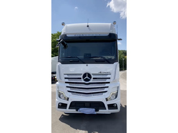 Tractor unit MERCEDES-BENZ Actros 1848