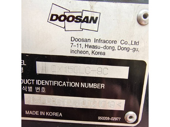 Crawler excavator Doosan DX 150 LC: picture 4