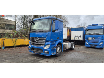 Tractor unit MERCEDES-BENZ