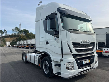 Tractor unit IVECO