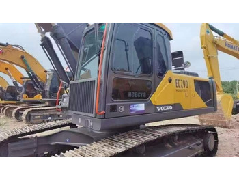 Crawler excavator VOLVO EC290