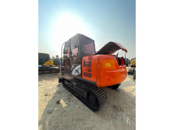 Crawler excavator Hitachi ZX 75: picture 4