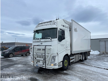 Box truck VOLVO FH 540