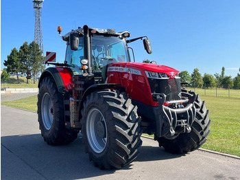 Farm tractor MASSEY FERGUSON 8740