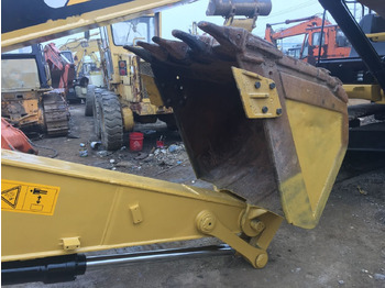 Crawler excavator CATERPILLAR 320D