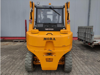 Electric forklift Mora EP100RAS: picture 4