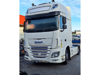 Tractor unit DAF XF 106 460