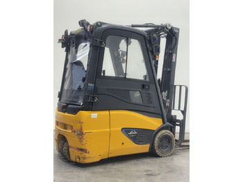 Electric forklift Linde E16C-02-386-Li-Ion: picture 2